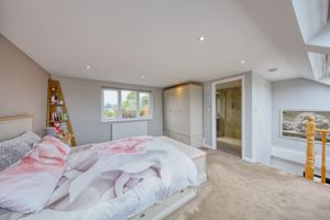 Bedroom- click for photo gallery